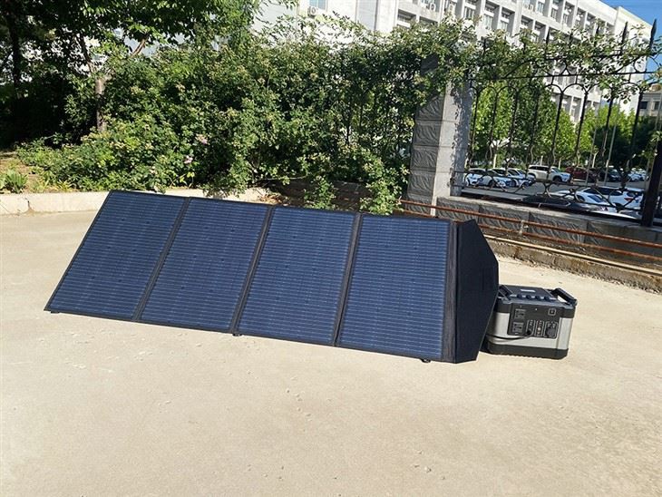 200W prenosna sončna plošča za zunanje